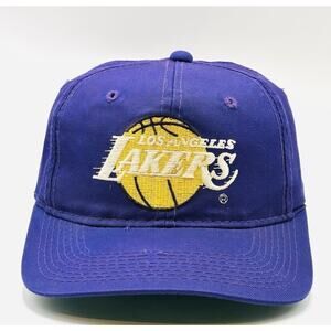 Vintage LOS ANGELES LAKERS Embroidered Purple One Size NBA / G CAP Snapback Hat